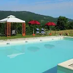 Casa de Férias Stunning In Passignano With Pool *