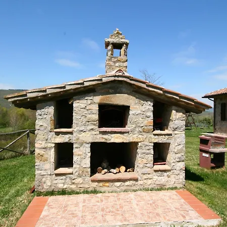 Stunning In Passignano With Pool * Пассиньяно-суль-Тразимено