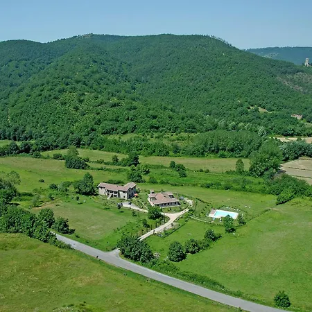Stunning In Passignano With Pool Дом отдыха *