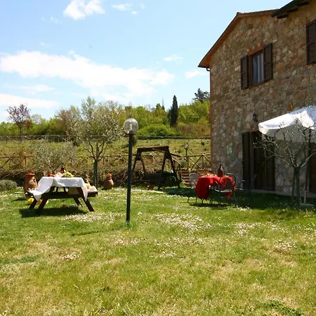 Дом отдыха Stunning In Passignano With Pool *