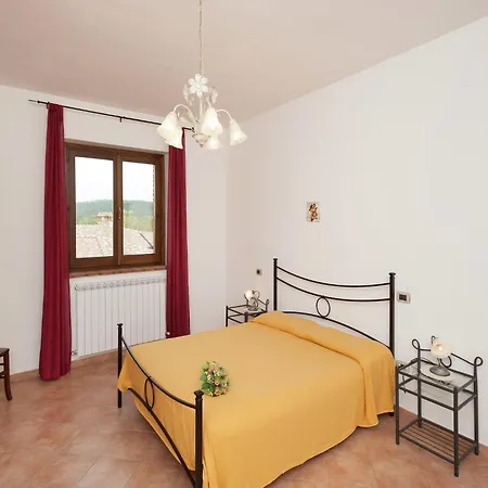 Дом отдыха Stunning In Passignano With Pool *