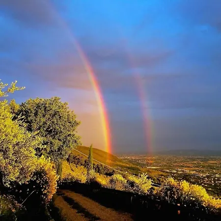 בית נופש Stunning In Passignano With Pool *