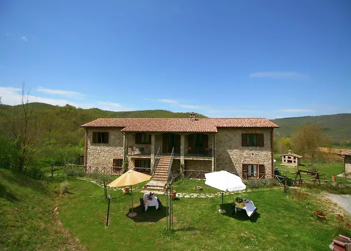Stunning In Passignano With Pool Holiday home Passignano sul Trasimeno