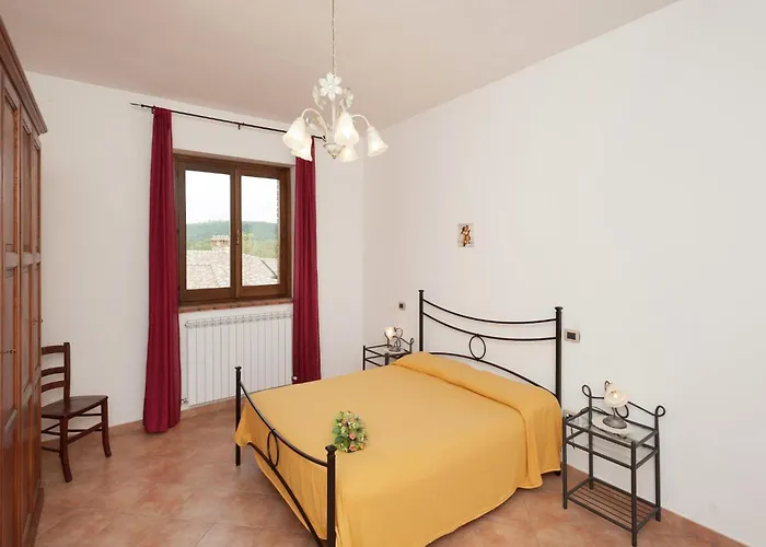 Holiday home Stunning In Passignano With Pool *