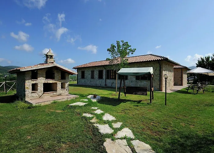 Holiday home Stunning In Passignano With Pool Passignano sul Trasimeno
