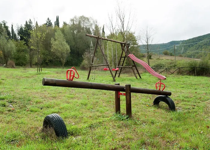 בית נופש Stunning In Passignano With Pool פסיניאנו סול טרסימנו